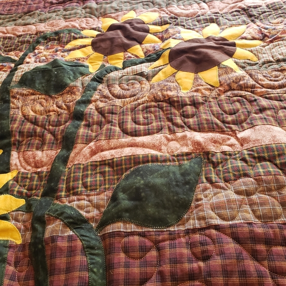 Lap Quilt - Picture 2 of 3